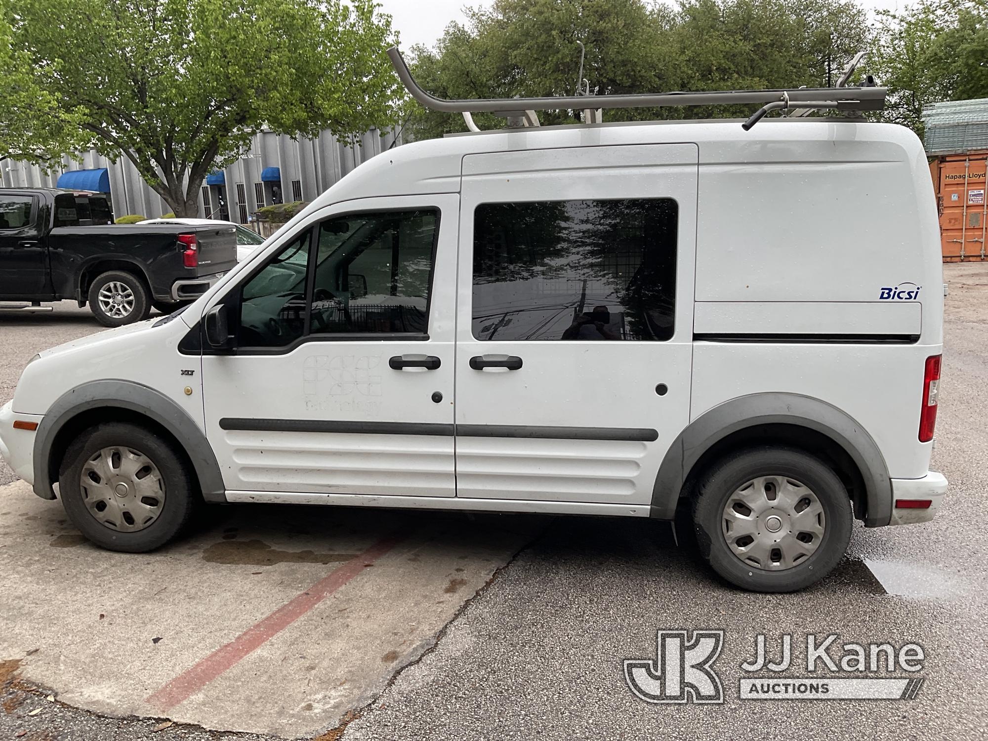 (Austin, TX) 2013 Ford Transit Connect Cargo Van Starts With A Jump, Runs And Moves