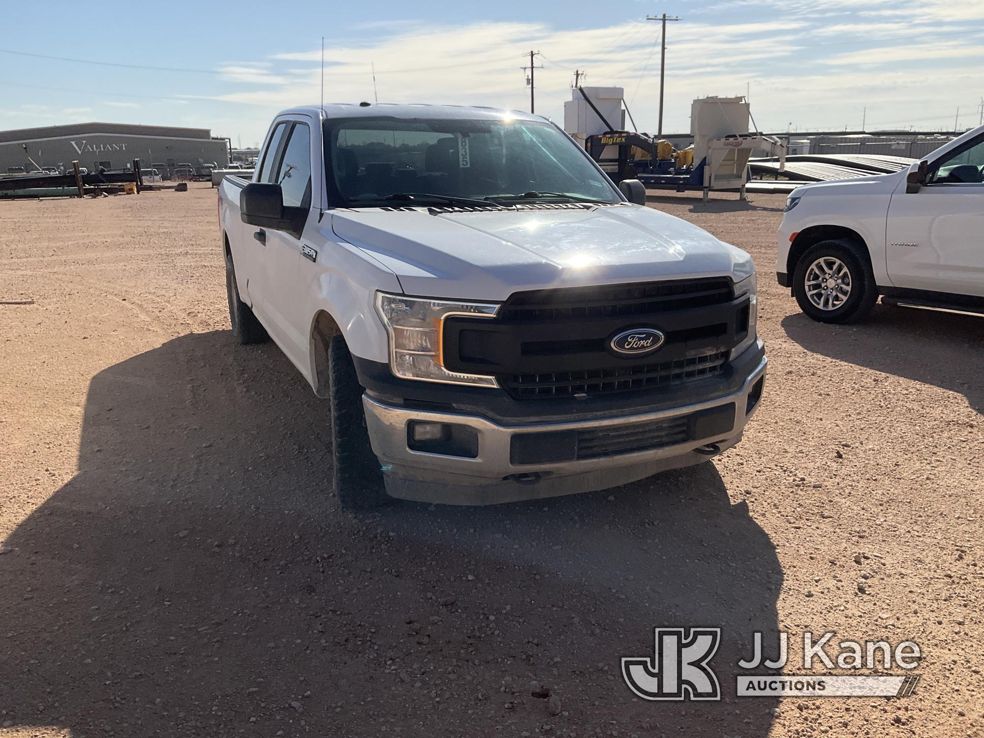(Midland, TX) 2018 Ford F150 4x4 Extended-Cab Pickup Truck Runs & Moves) (Jump to start, hail damage