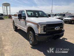 (Waxahachie, TX) 2019 Ford F250 4x4 Extended-Cab Pickup Truck Runs & Moves) (Jump to Start, Check en