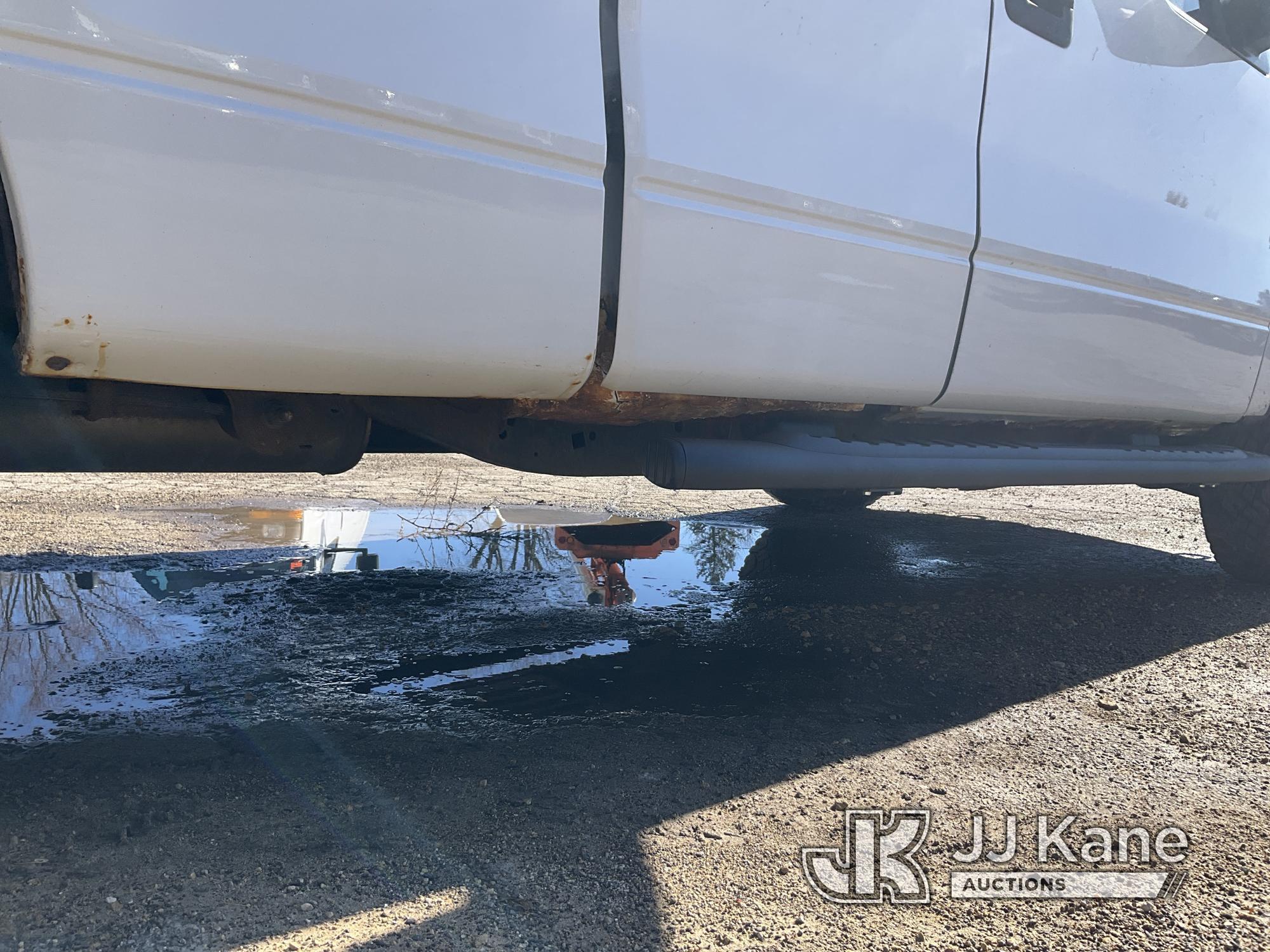 (South Beloit, IL) 2013 Ford F150 4x4 Extended-Cab Pickup Truck Runs & Moves) (Rust Damage, No Rear