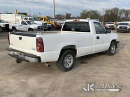 (Conway, AR) 2006 Chevrolet Silverado 1500 Pickup Truck Runs & Moves.  (Jump To Start, Weak Battery.