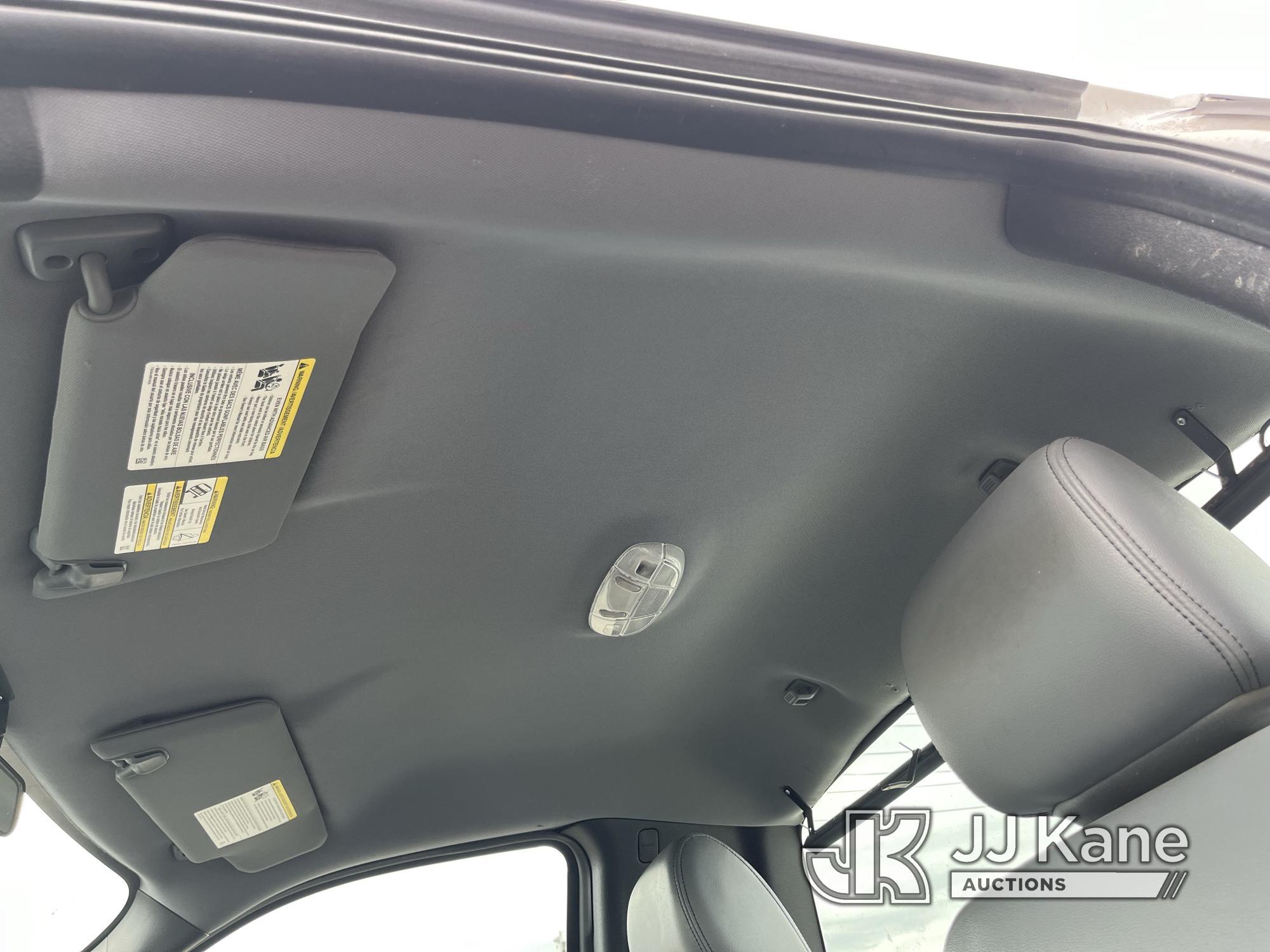 (Milan, TN) 2014 Ford F150 Pickup Truck, Service light on for low tire pressure Runs & Moves) (Munic