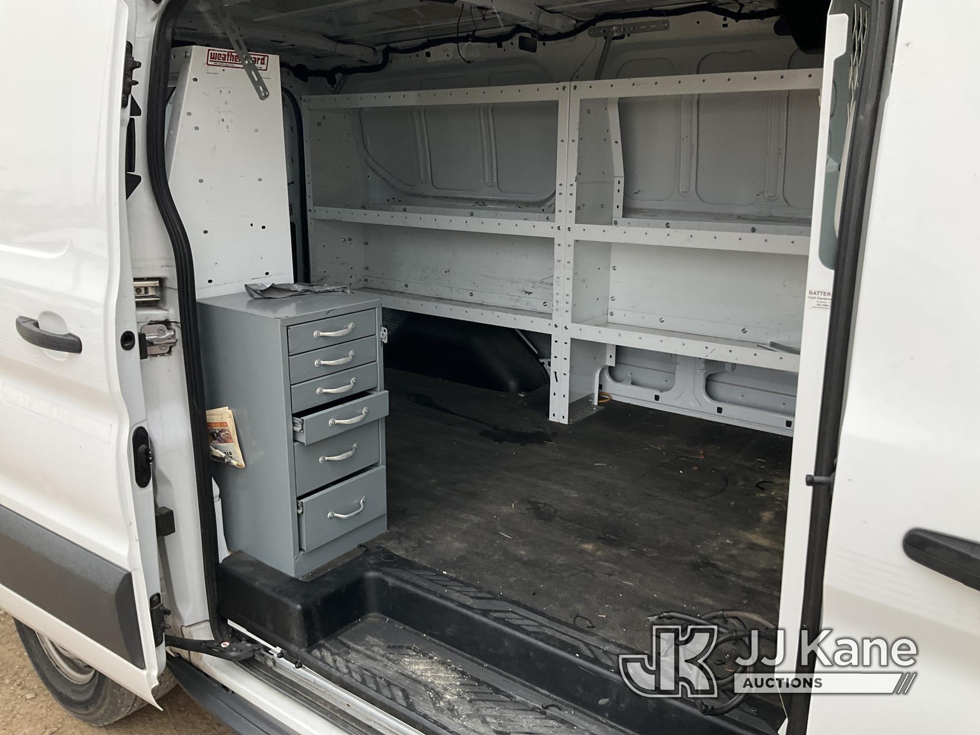 (Waxahachie, TX) 2016 Ford Transit Connect Cargo Van Runs & Moves) (Jump to Start, Coolant Leak, Che