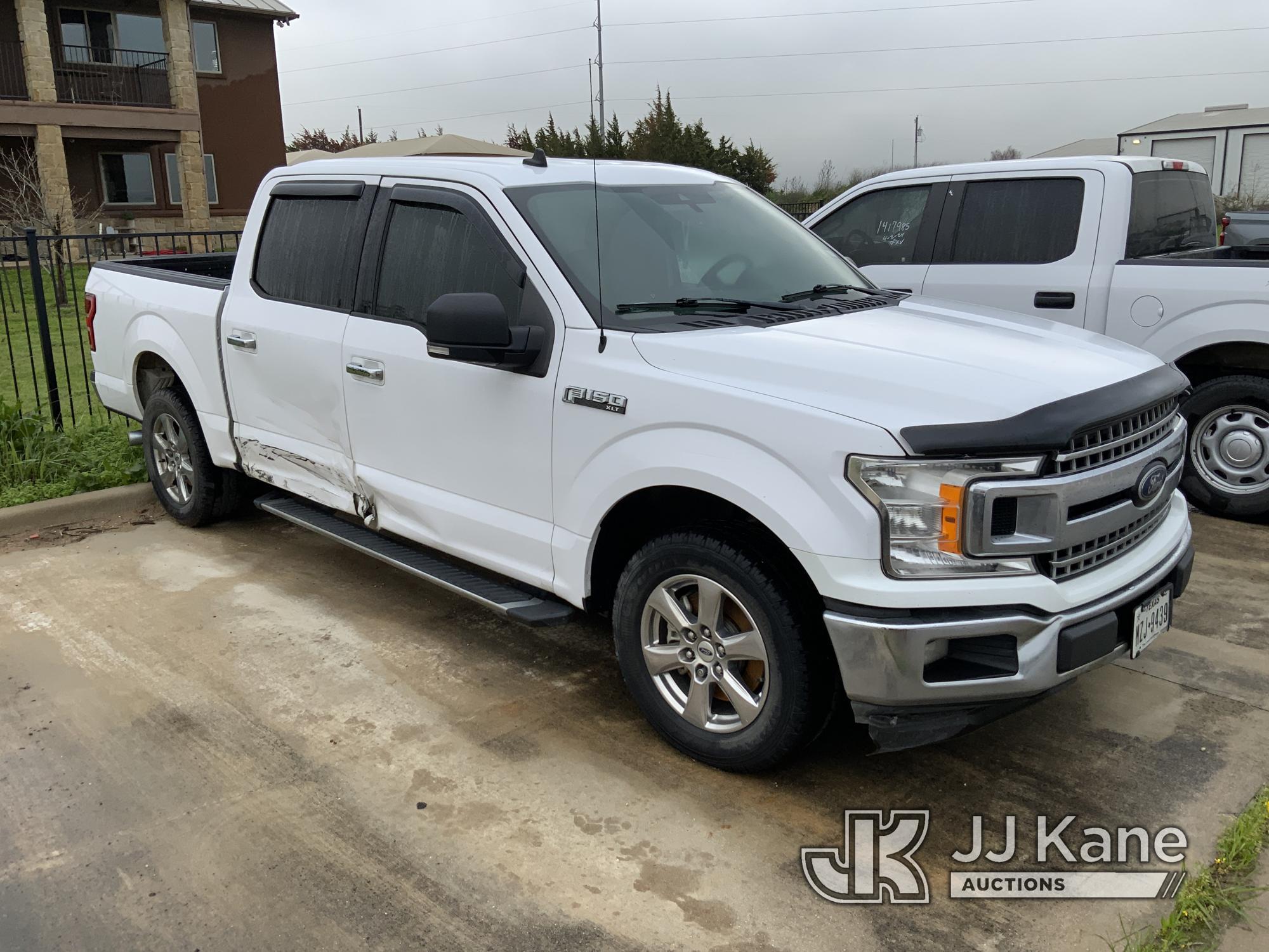 (Midlothian, TX) 2019 Ford F150 Crew-Cab Pickup Truck Jump to Start, Runs, Moves) (Body Damage