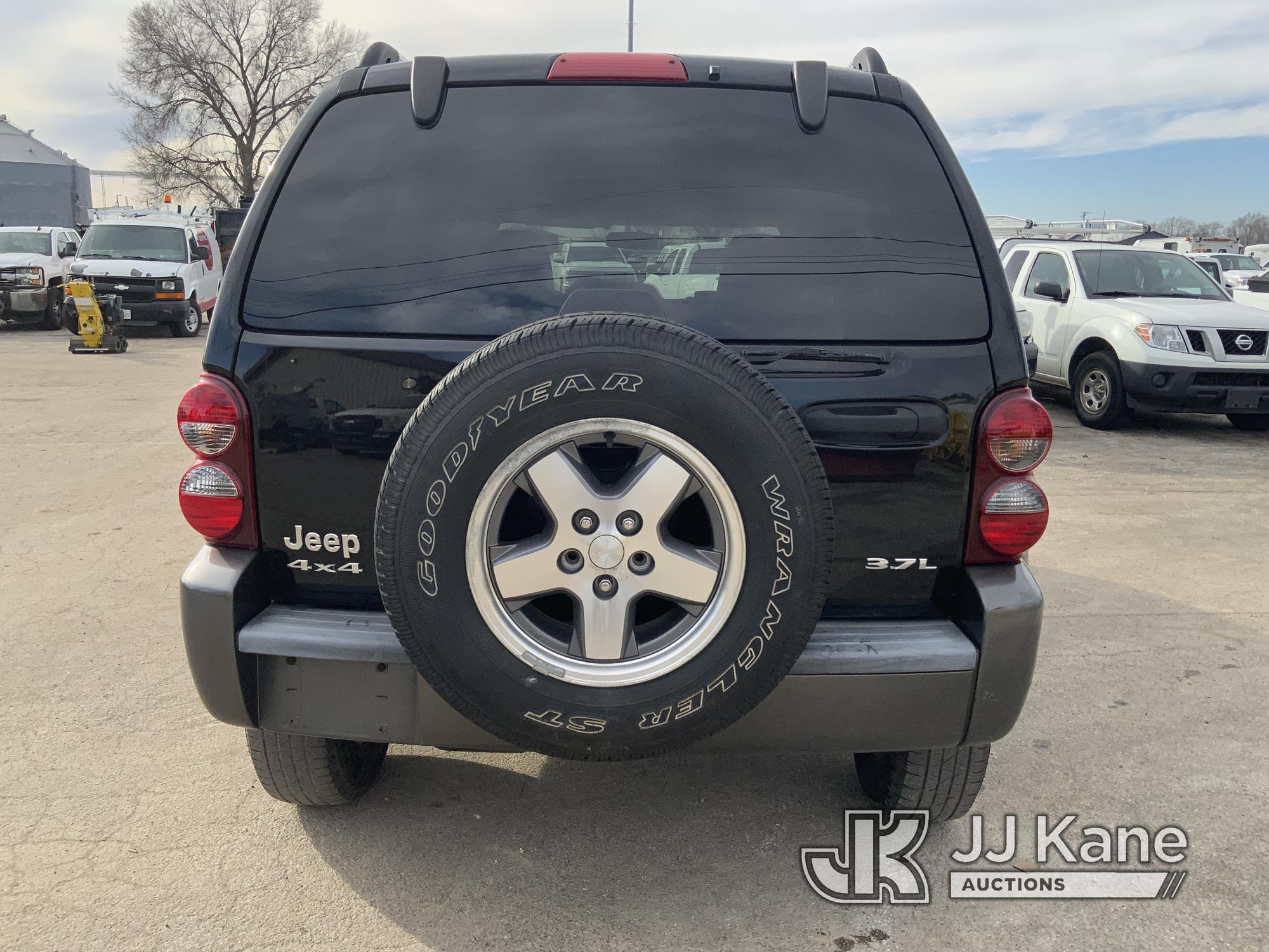 (South Beloit, IL) 2006 Jeep Liberty 4x4 4-Door Sport Utility Vehicle Runs, Moves, Rust Damage, Crac