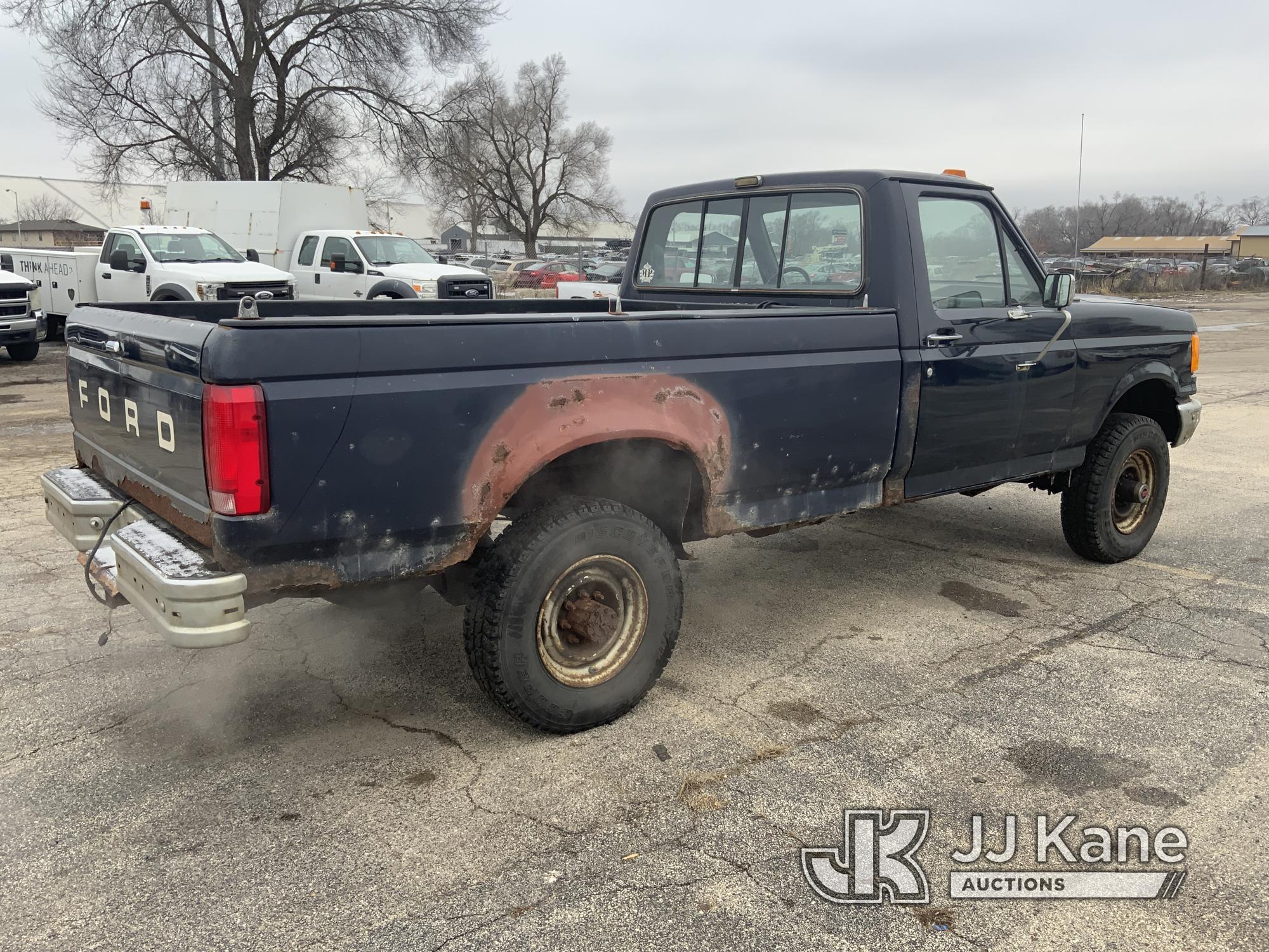 (South Beloit, IL) 1990 Ford F250 4x4 Pickup Truck Runs, Moves, Rust Damage-Driver Door Wired Shut-D