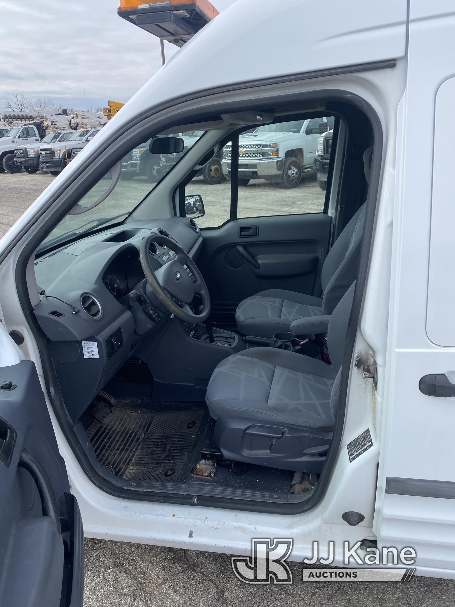 (South Beloit, IL) 2012 Ford Transit Connect Mini Cargo Van Not Running, No Crank, Condition Unknown