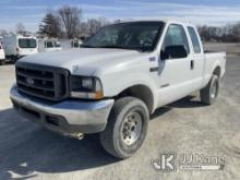 2003 Ford F250 4x4 Extended-Cab Pickup Truck Runs & Moves) (Low Throttle Response and Power) (4x4 Li