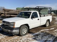 2005 Chevrolet Silverado 1500 Pickup Truck Runs & Moves) (Rust/Body Damage) (Flat Tires, Cracked Win