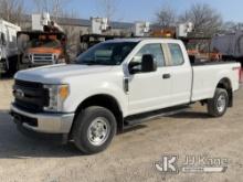 2017 Ford F250 4x4 Extended-Cab Pickup Truck Runs & Moves) (Appears to Have Light Engine Knock