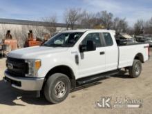 2017 Ford F250 4x4 Crew-Cab Pickup Truck Runs & Moves