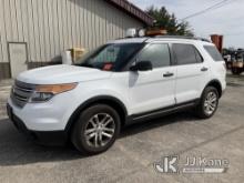 2015 Ford Explorer 4x4 4-Door Sport Utility Vehicle Runs & Moves) (Brakes are Low, Upholstery Damage