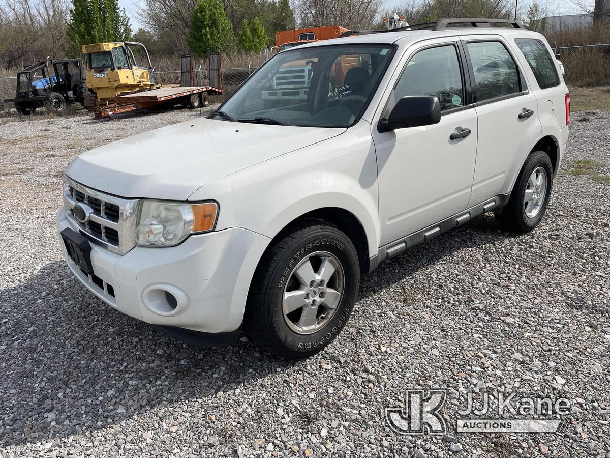 (Oklahoma City, OK) 2010 Ford Escape AWD 4-Door Sport Utility Vehicle Runs & Moves