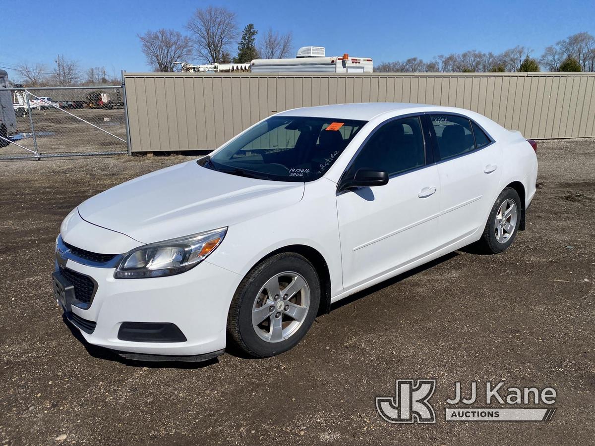 (South Beloit, IL) 2015 Chevrolet Malibu LS 4-Door Sedan Runs & Moves