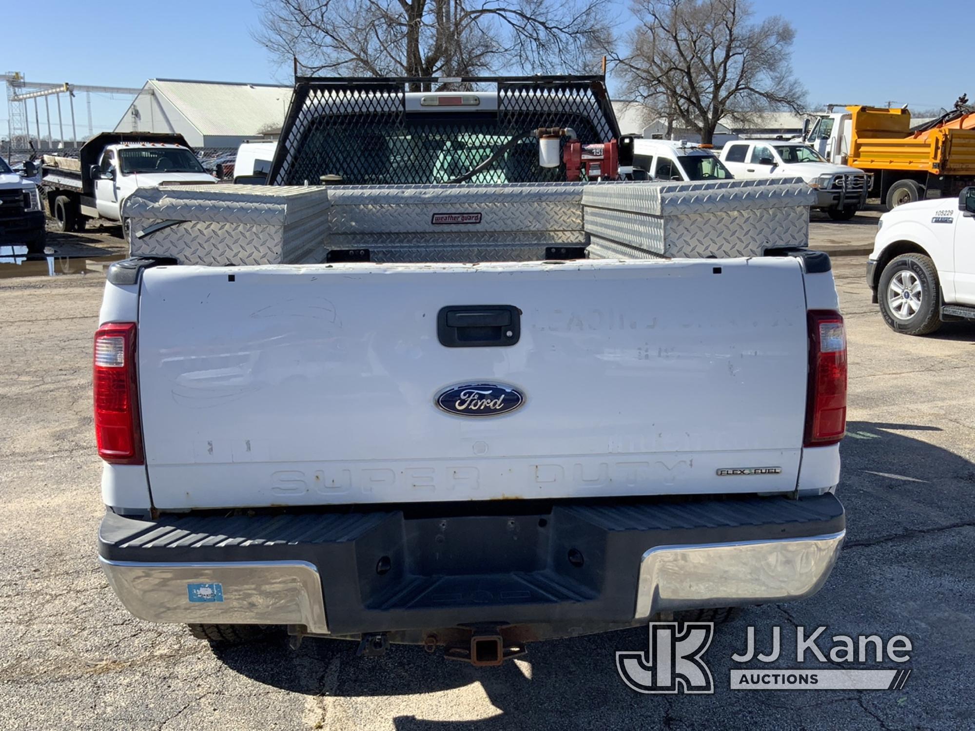 (South Beloit, IL) 2012 Ford F250 4x4 Extended-Cab Pickup Truck Runs & Moves