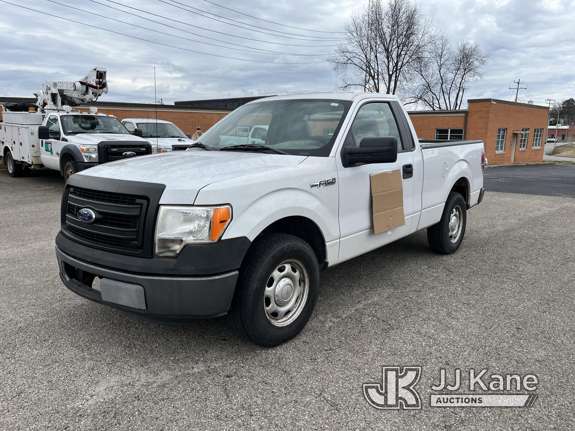 (Milan, TN) 2014 Ford F150 Pickup Truck, Service light on for low tire pressure Runs & Moves) (Munic