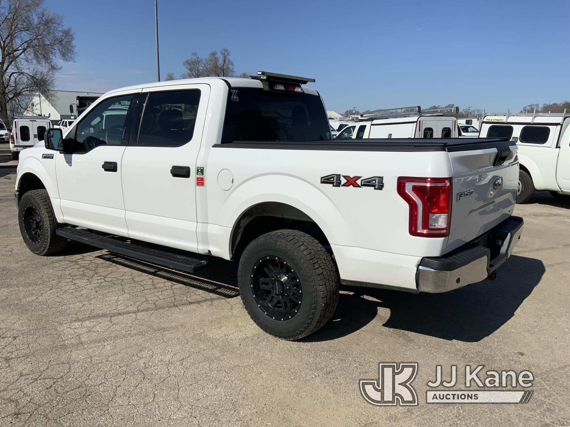 (South Beloit, IL) 2015 Ford F150 4x4 Crew-Cab Pickup Truck Runs, Moves