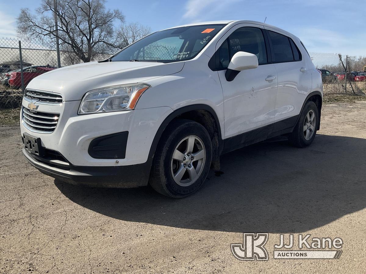 (South Beloit, IL) 2016 Chevrolet Trax Sport Utility Vehicle Runs & Moves, Low air light on