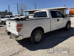 (San Antonio, TX) 2014 Ford F150 4x4 Extended-Cab Pickup Truck Runs & Moves) (Minor Body Damage Near