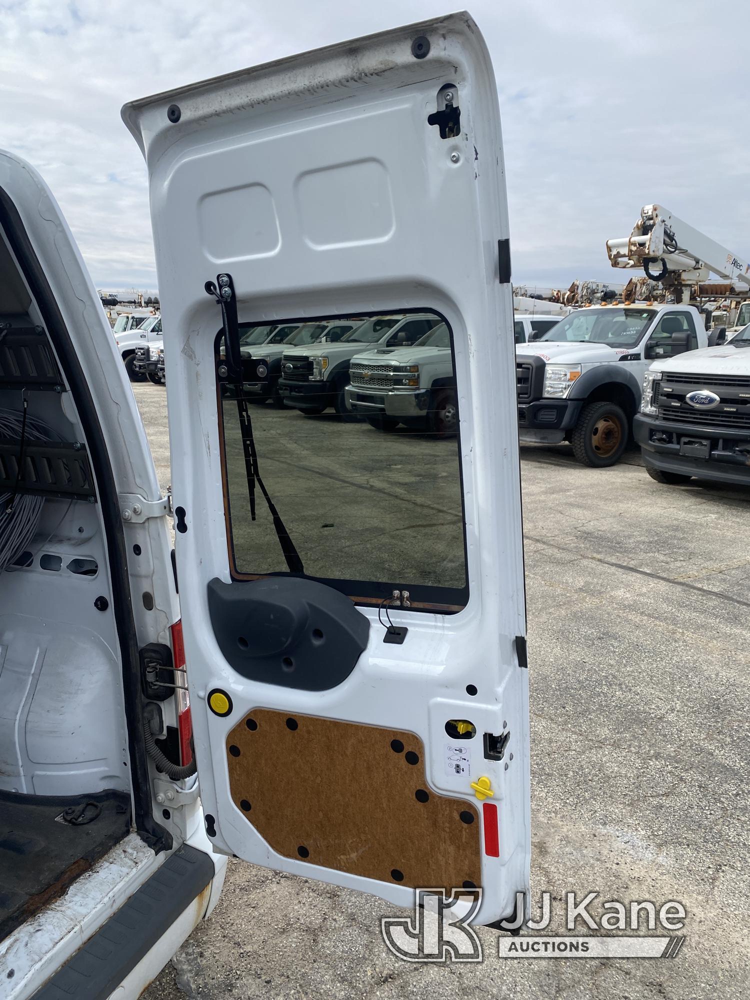 (South Beloit, IL) 2012 Ford Transit Connect Mini Cargo Van Not Running, No Crank, Condition Unknown