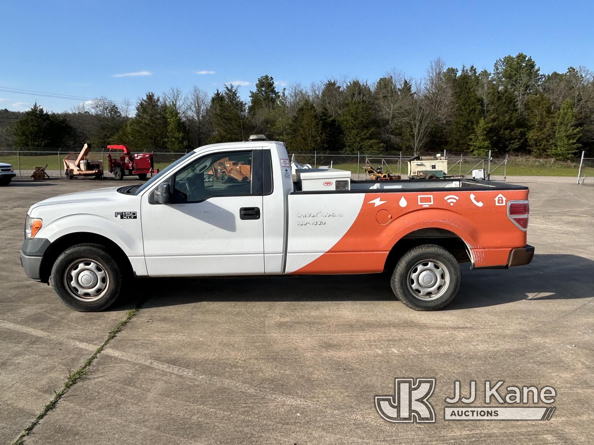 (Conway, AR) 2012 Ford F-150 Pickup Truck, XLT 8 ft bed Runs & Moves) (Jump To Start, Minor Scattere