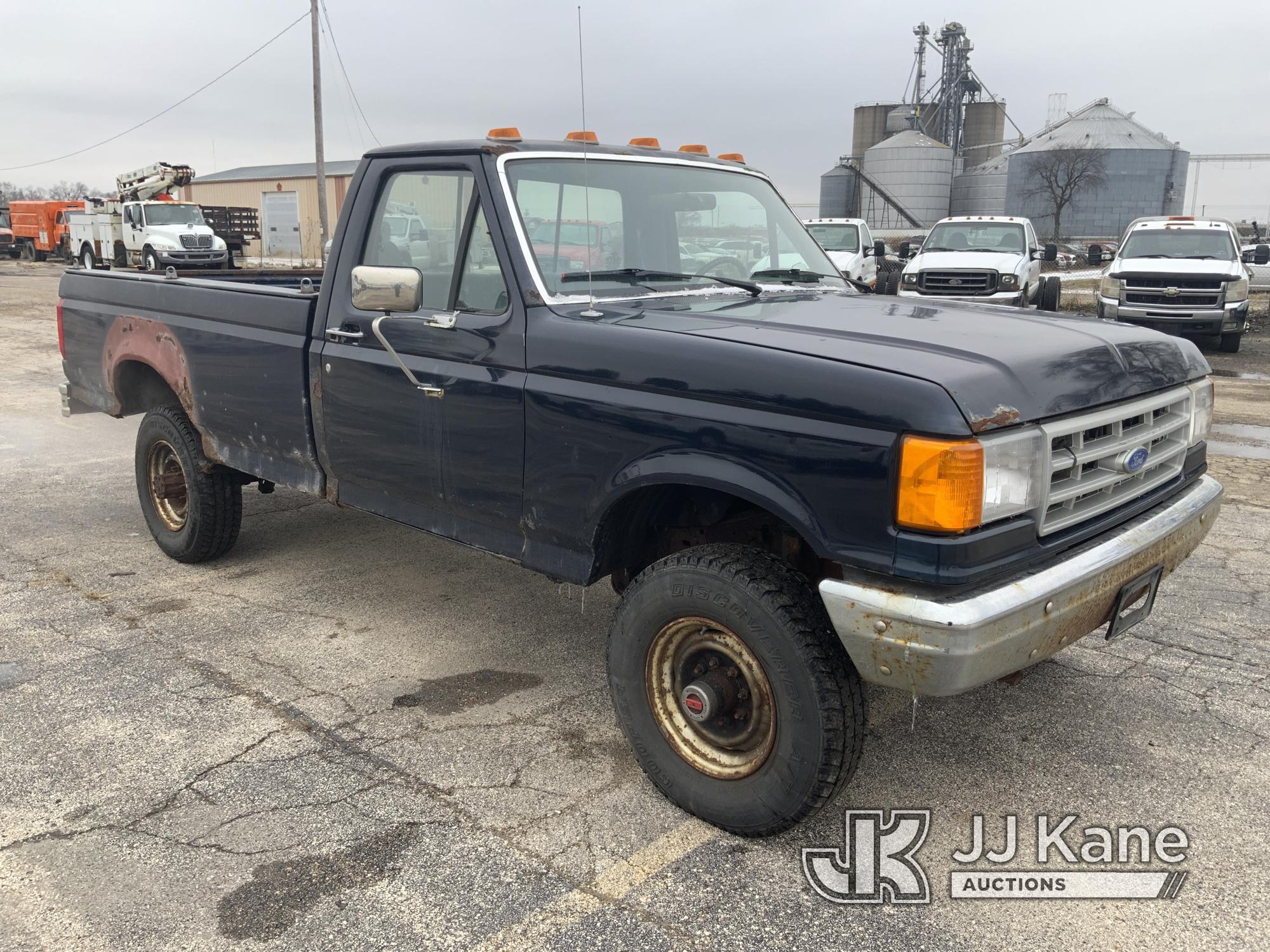 (South Beloit, IL) 1990 Ford F250 4x4 Pickup Truck Runs, Moves, Rust Damage-Driver Door Wired Shut-D