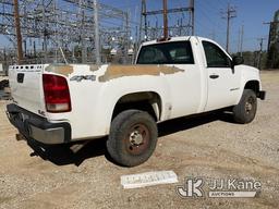 (Livingston, TX) 2008 GMC Sierra 2500HD 4x4 Pickup Truck Runs & Moves) (Body Damage on Hood, Paint D