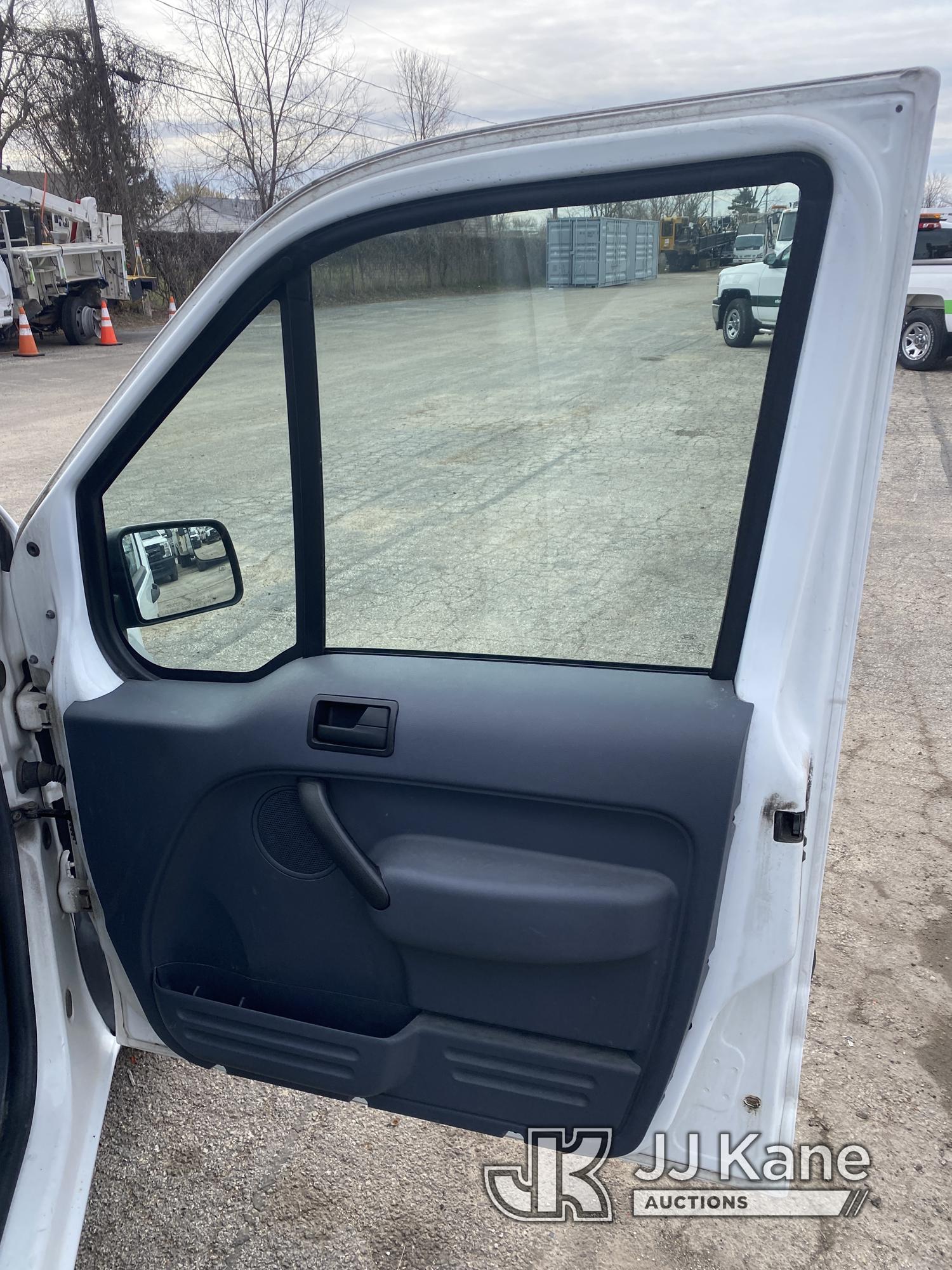 (South Beloit, IL) 2012 Ford Transit Connect Mini Cargo Van Not Running, No Crank, Condition Unknown