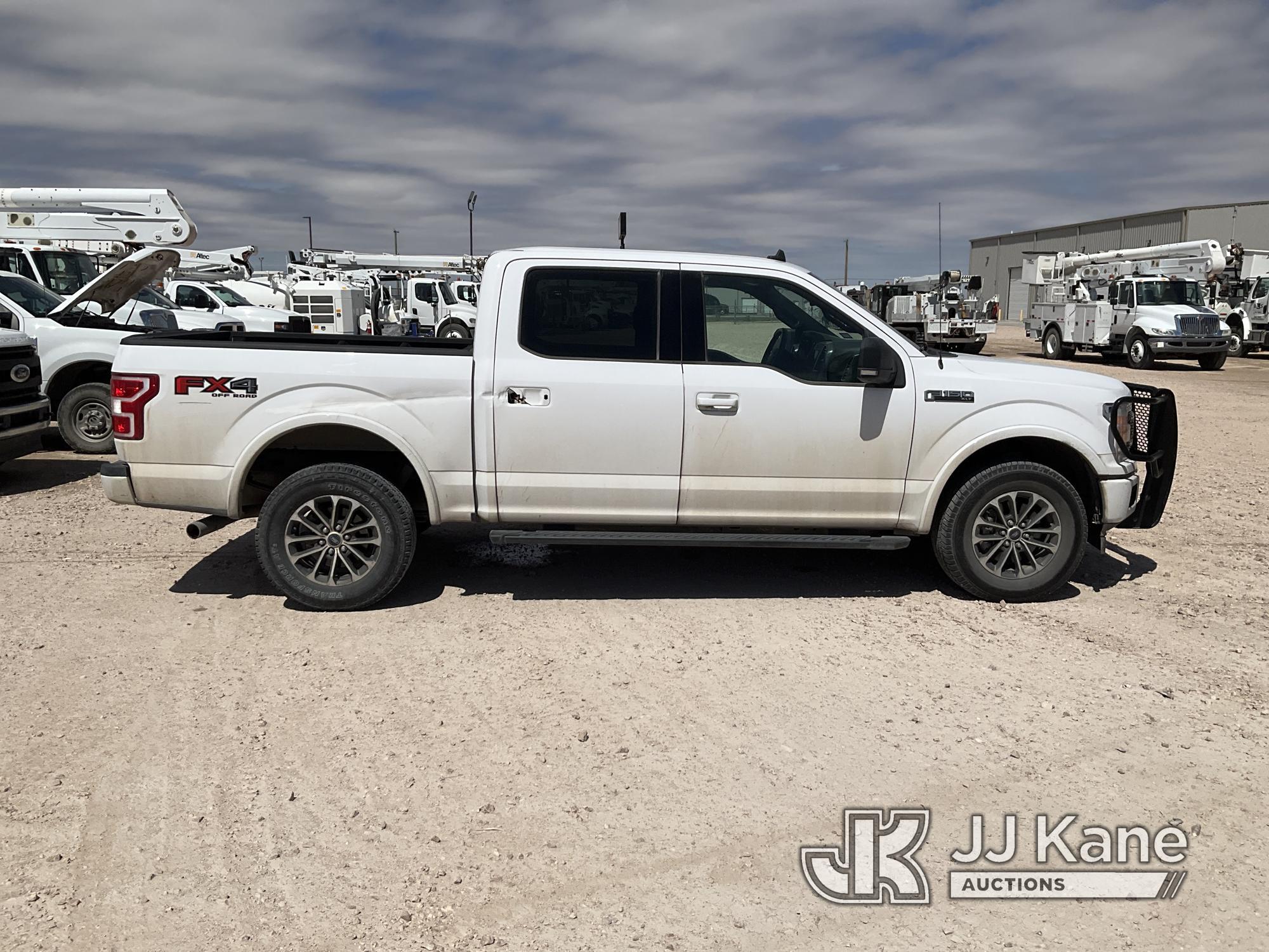 (Odessa, TX) 2019 Ford F150 4x4 Crew-Cab Pickup Truck Runs & Drives) (Rear Passenger Door Does Not O