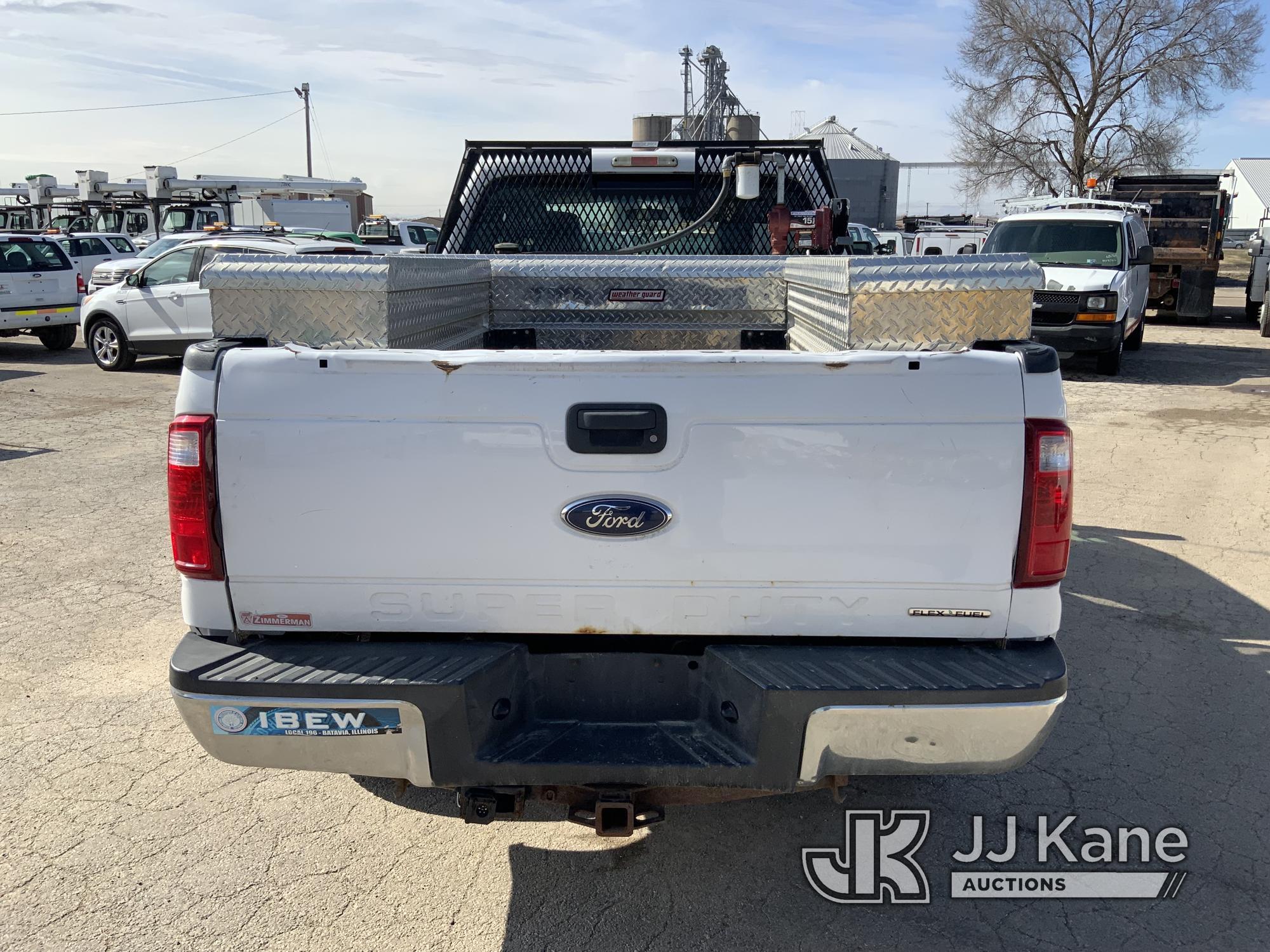 (South Beloit, IL) 2015 Ford F250 4x4 Extended-Cab Pickup Truck Runs, Moves, Body Damage