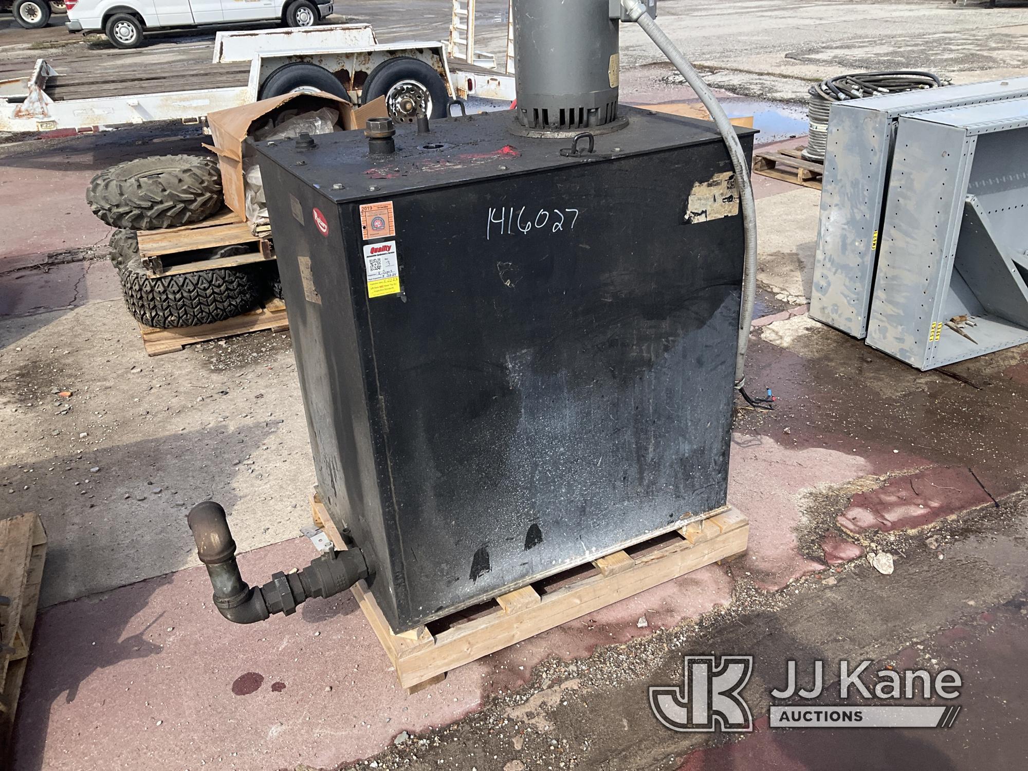 (Kansas City, MO) Hydraulic Tank NOTE: This unit is being sold AS IS/WHERE IS via Timed Auction and