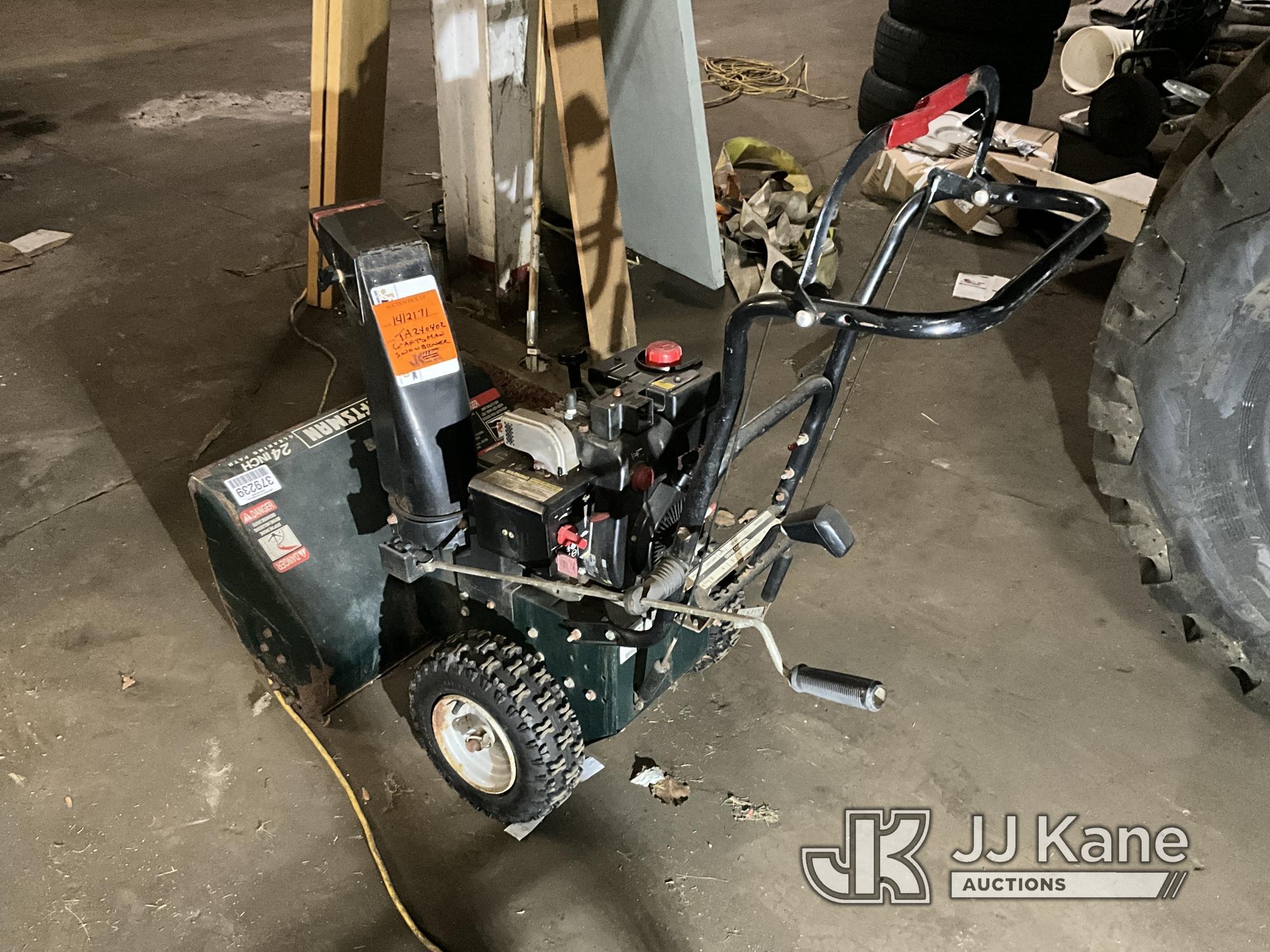 (Harvey, IL) Craftsman 5.0 HP Electric Start Snowblower. 24in Clearing Path. Model 536 886440 S/N 92