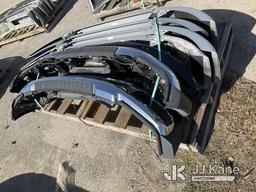 (Kansas City, MO) (7) Bumpers NOTE: This unit is being sold AS IS/WHERE IS via Timed Auction and is