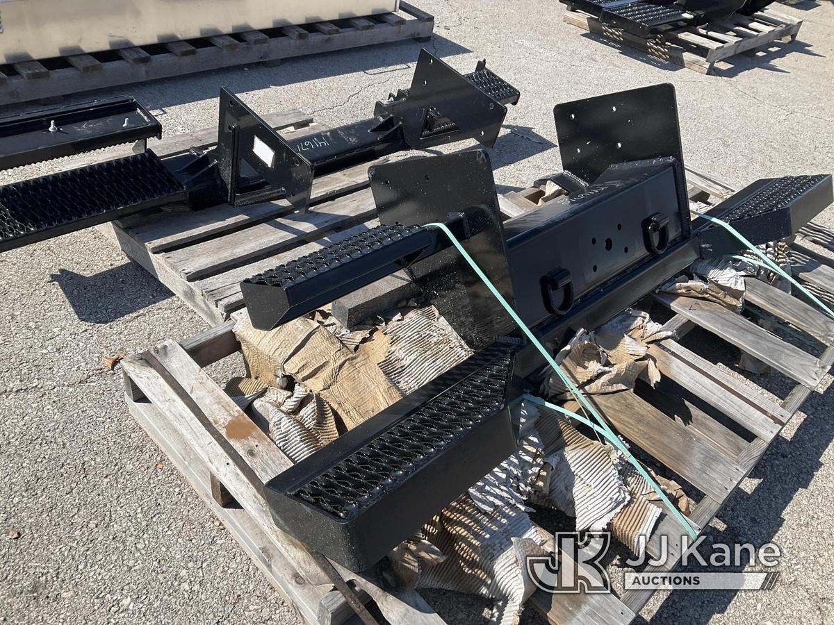 (Kansas City, MO) (2) Bumper Hitches NOTE: This unit is being sold AS IS/WHERE IS via Timed Auction