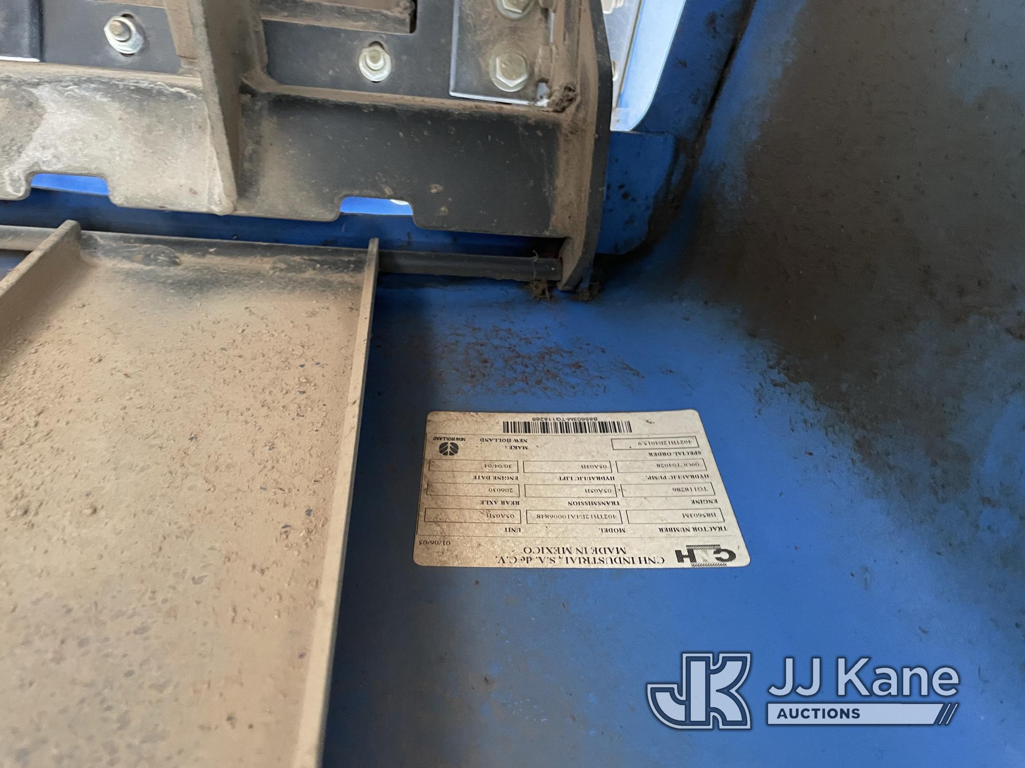 (Oklahoma City, OK) 2005 New Holland TB120 Utility Tractor Runs & Moves) (Jump To Start) (Per Seller