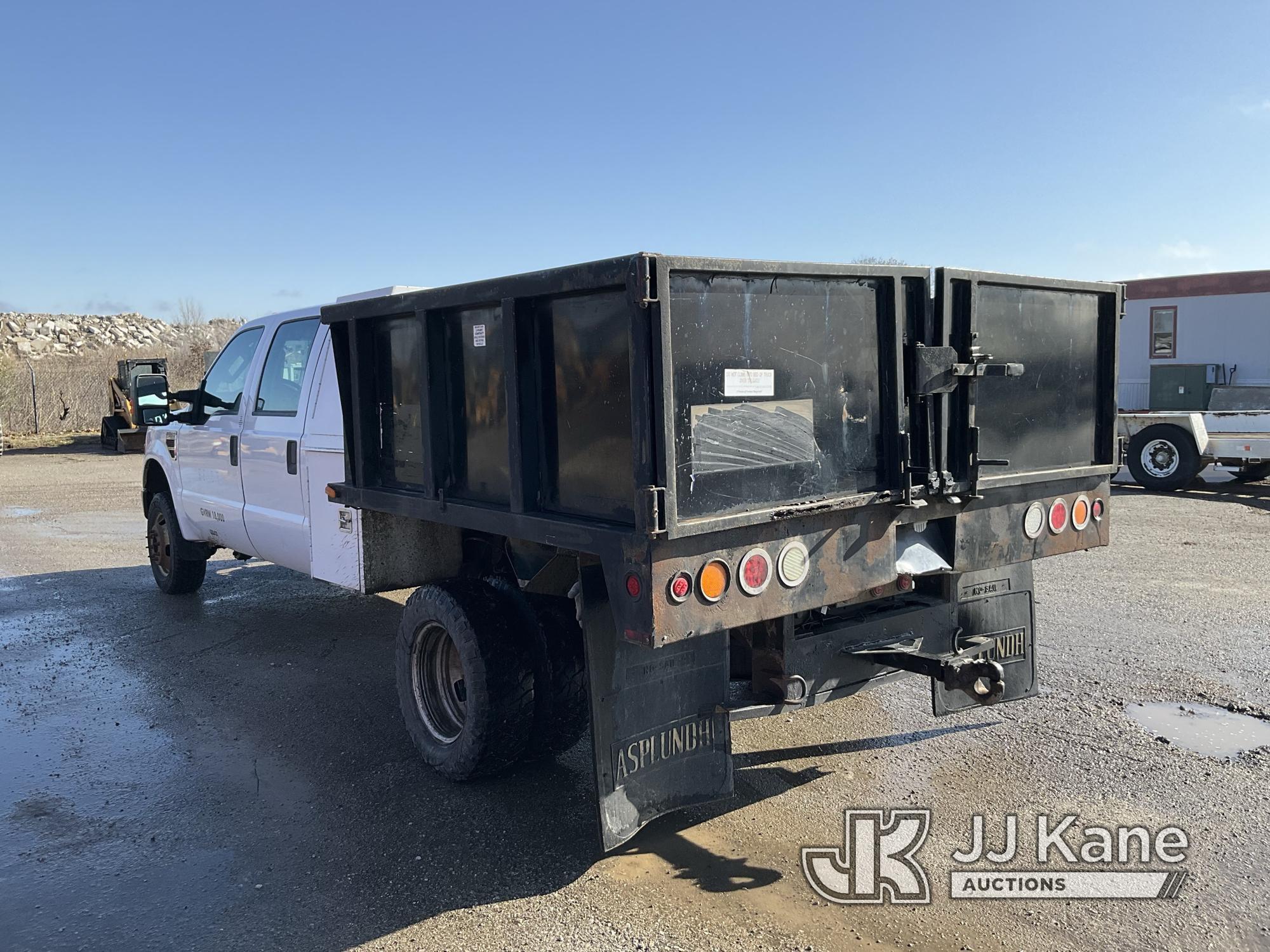 (Kansas City, MO) 2008 Ford F350 4x4 Crew-Cab Dump Flatbed Truck Runs & Moves) (Jump to Start, Check