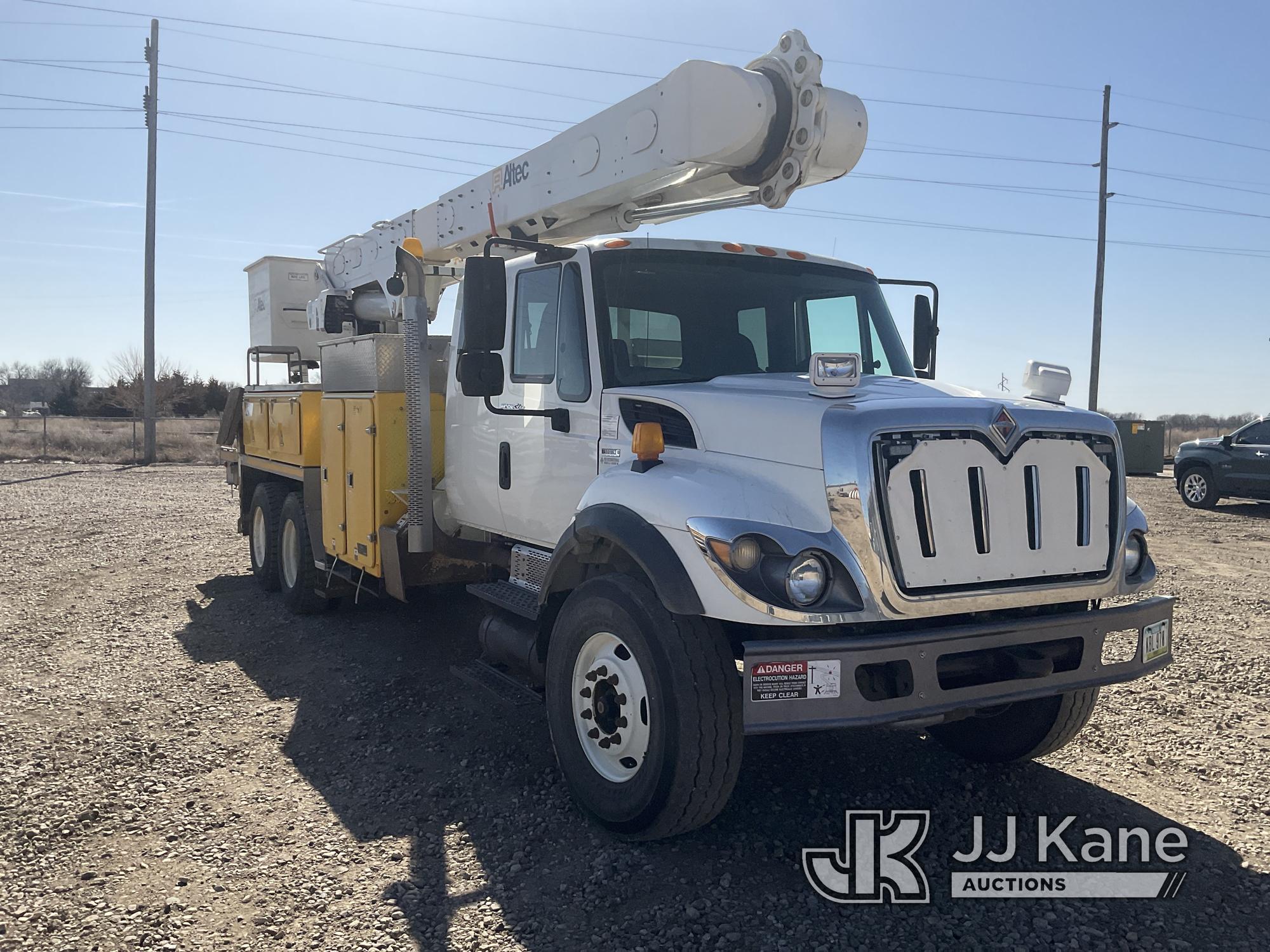 (Spencer, IA) Altec AM55E, Over-Center Material Handling Bucket rear mounted on 2010 International 7