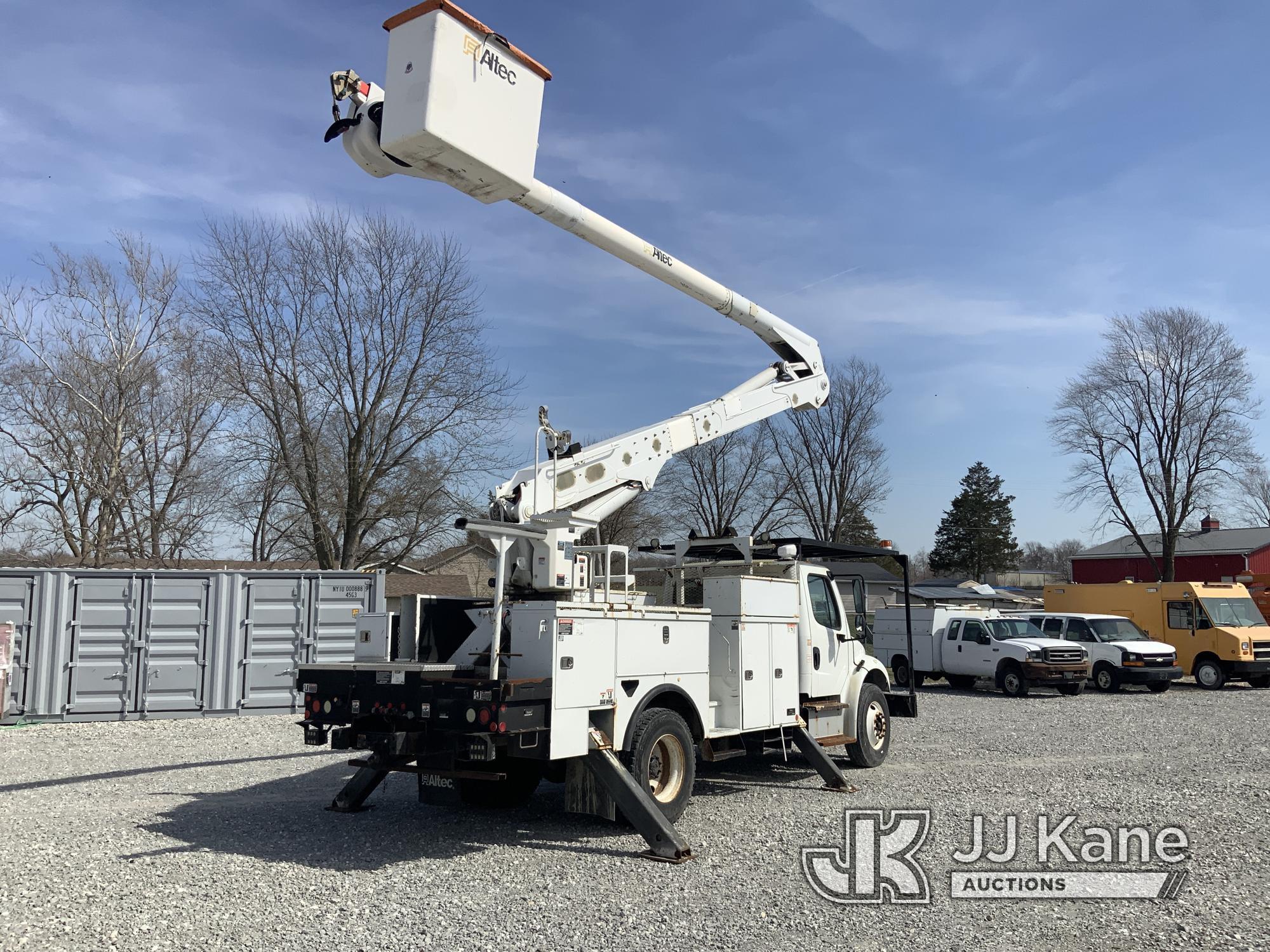 (Hawk Point, MO) Altec AN55-OC, Material Handling Bucket Truck rear mounted on 2014 Freightliner M2