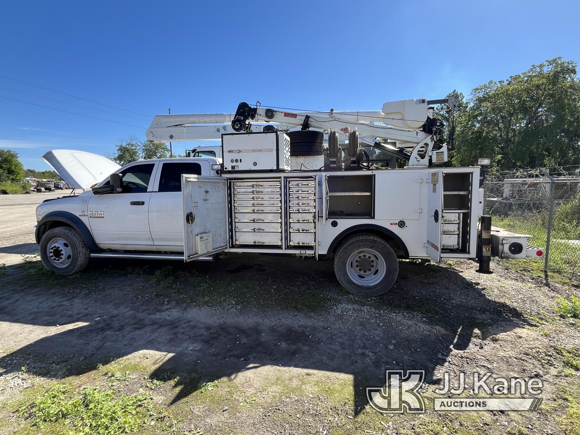 (Leesburg, FL) 2014 RAM 5500 4x4 Extended-Cab Mechanics Service Truck Runs & Moves)( Upper Condition