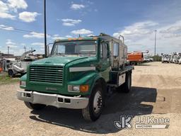 (Waxahachie, TX) 2002 International 4700 Spray Truck, Selling with unit 7070208 Runs & Moves) (Jump