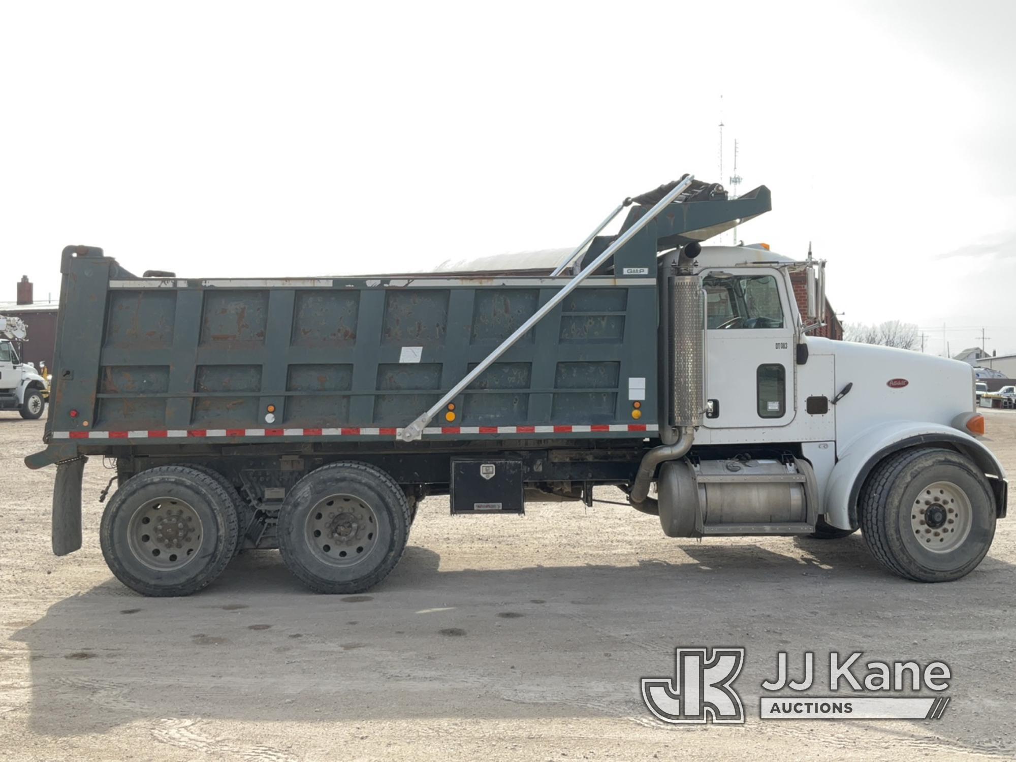 (Des Moines, IA) 2005 Peterbilt 357 T/A Dump Truck Runs, Moves, Operates) (Instrument Cluster Flicke