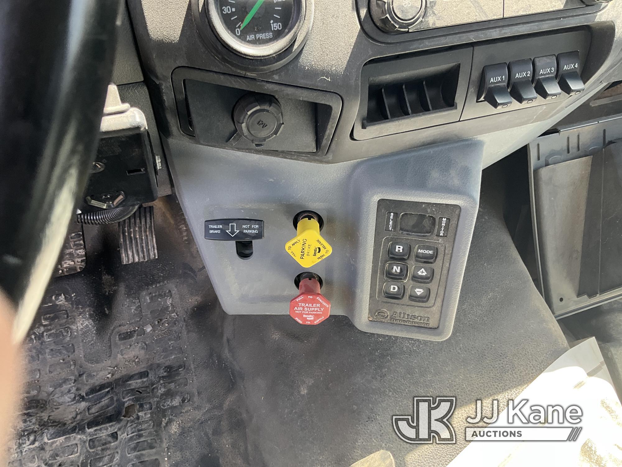 (Waxahachie, TX) Altec DC47-TR, Digger Derrick rear mounted on 2015 Ford F750 Flatbed/Utility Truck