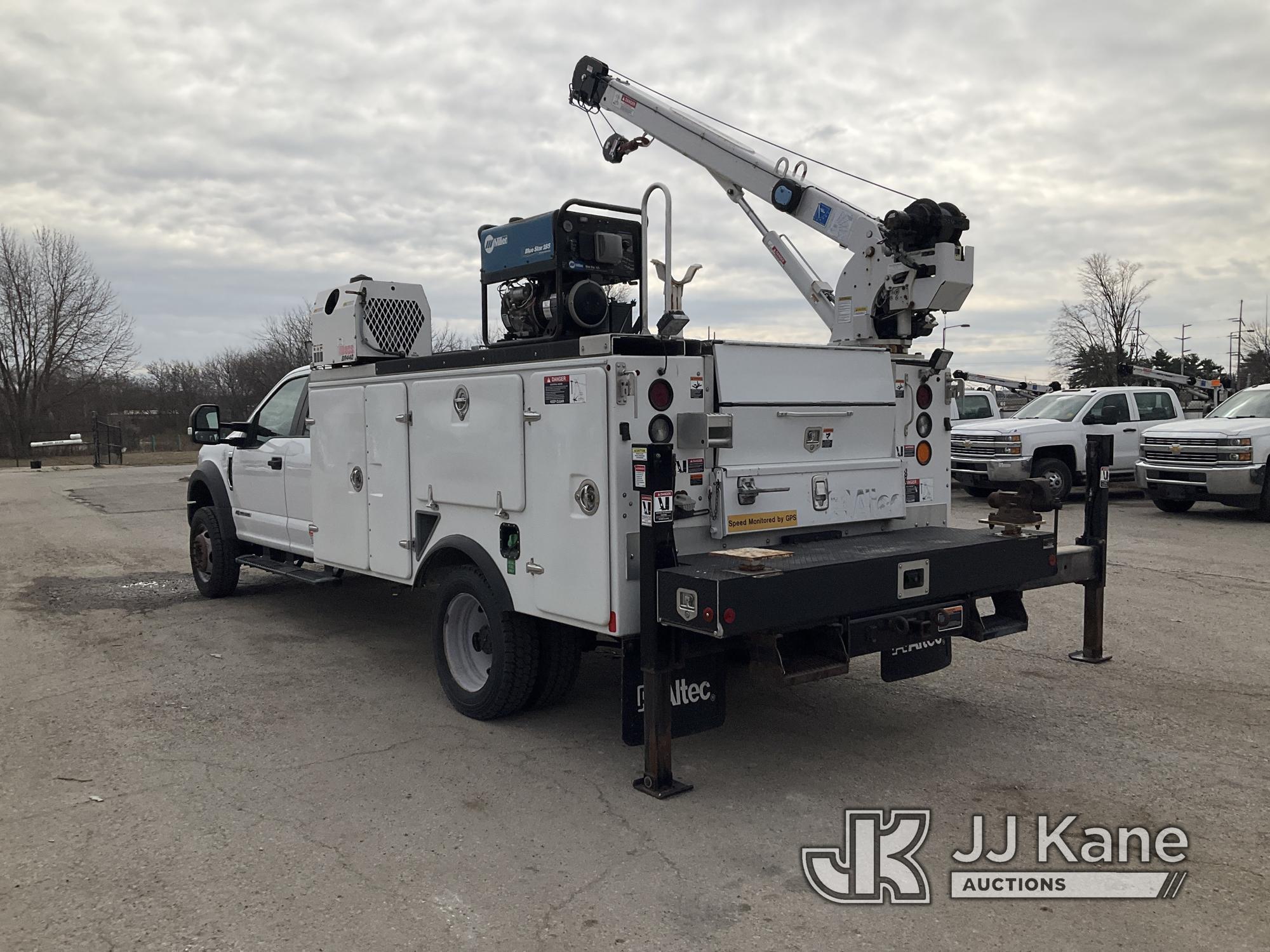 (Kansas City, MO) 2018 Ford F550 4x4 Extended-Cab Mechanics Service Truck Runs, Moves, & Operates