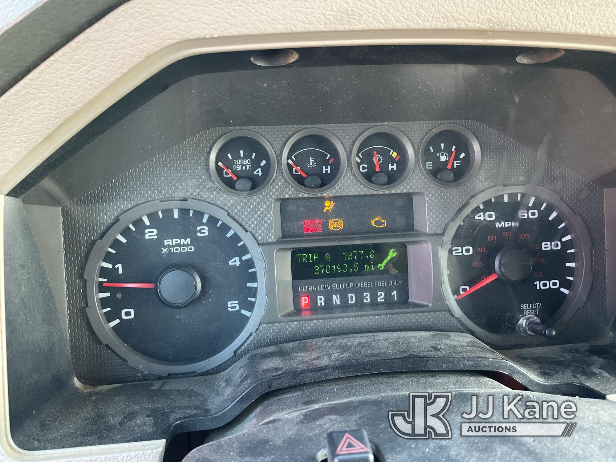 (Kansas City, MO) 2008 Ford F350 4x4 Crew-Cab Dump Flatbed Truck Runs & Moves) (Jump to Start, Check