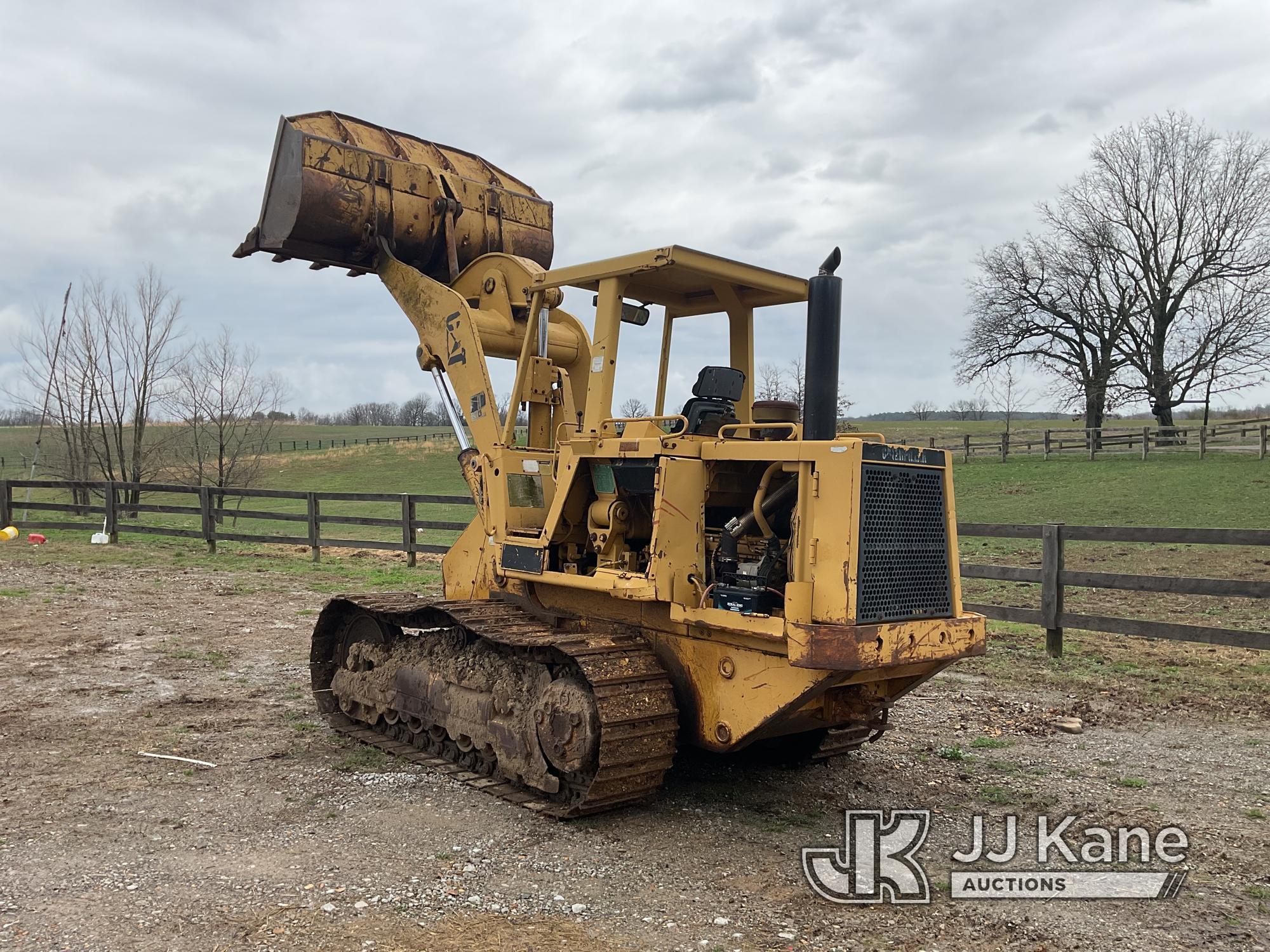 (Golconda, IL) 1997 Caterpillar 953B Crawler Loader Runs & Operates) (New Exhaust 2023.  Original Te