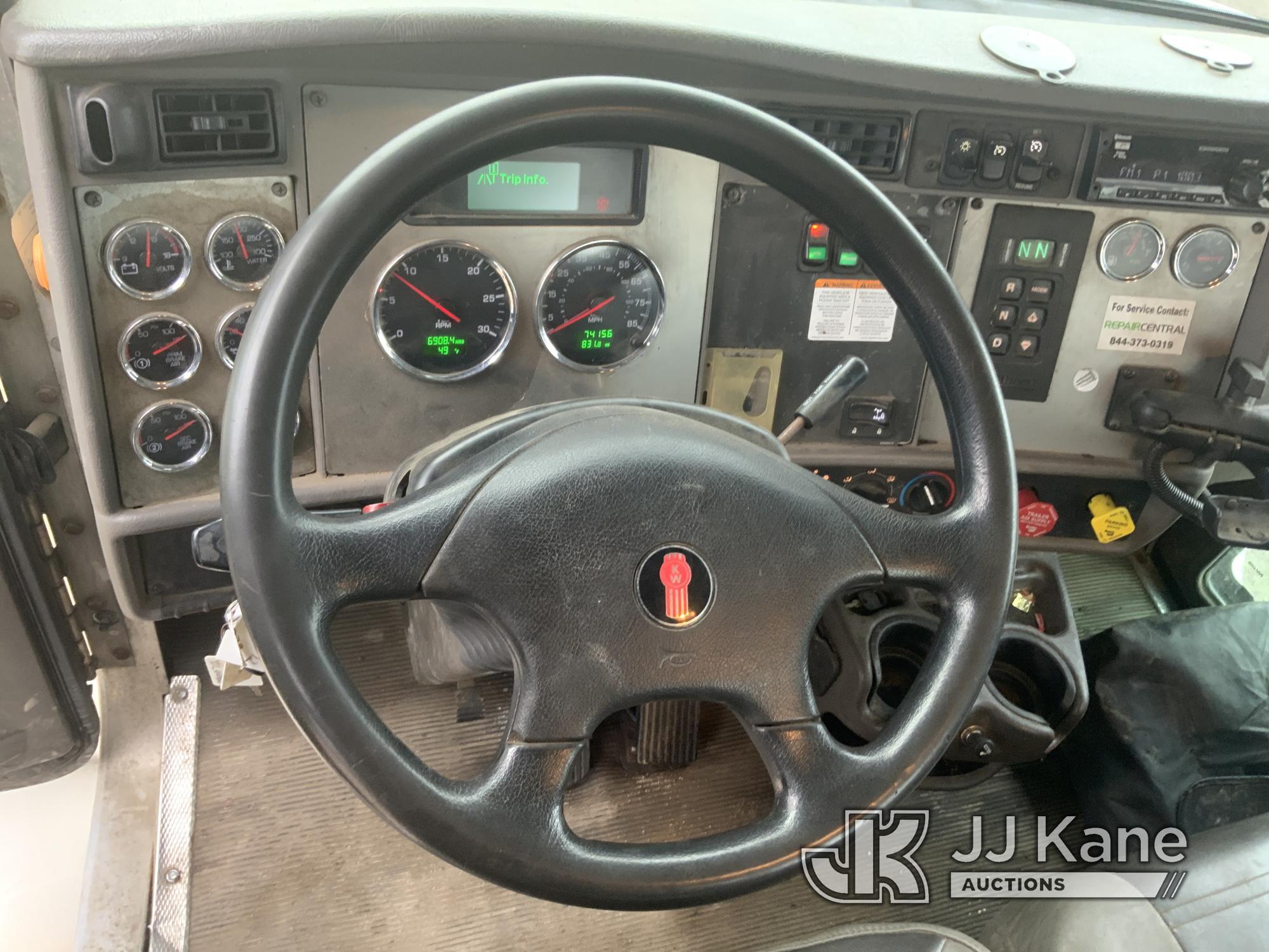 (South Beloit, IL) Altec DC47-TR, Digger Derrick mounted on 2016 Kenworth T300 Utility Truck Runs, M