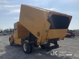 (Hawk Point, MO) 2008 Ford F650 Chipper Dump Truck Runs, Moves & Dump Bed Operates) (Body Damage