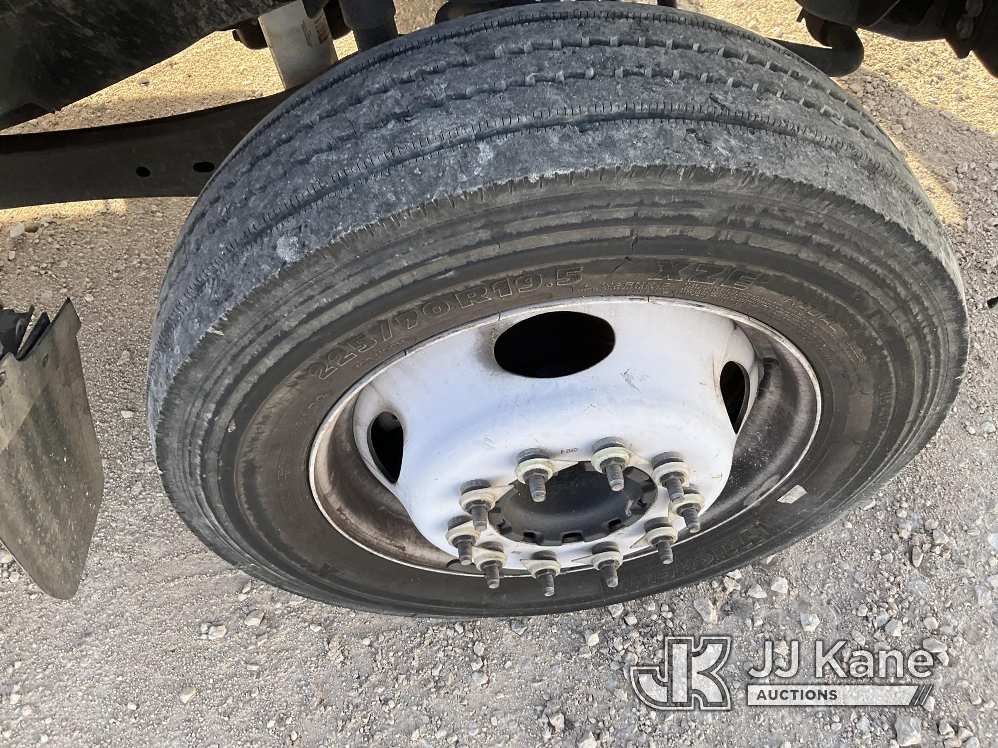 (Odessa, TX) 2019 Ford F550 Extended-Cab Mechanics Service Truck Runs & Moves) (Crane Condition Unkn