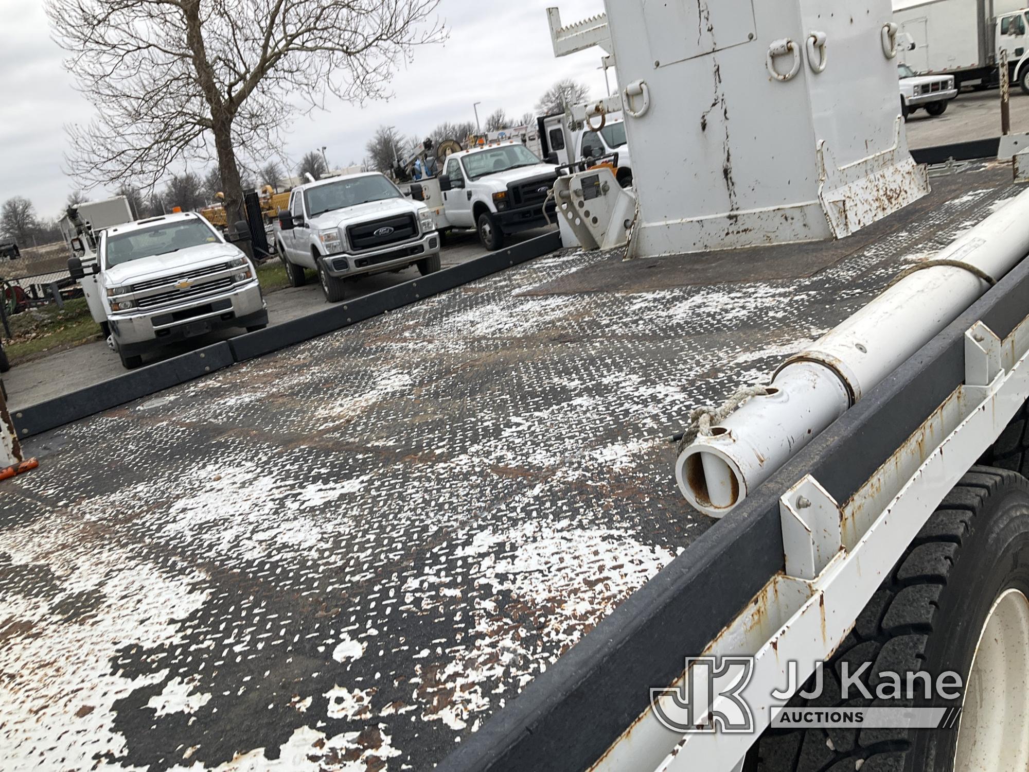 (Kansas City, MO) Altec D4065A-TR, Digger Derrick rear mounted on 2012 Freightliner M2-106 6X6 T/A F