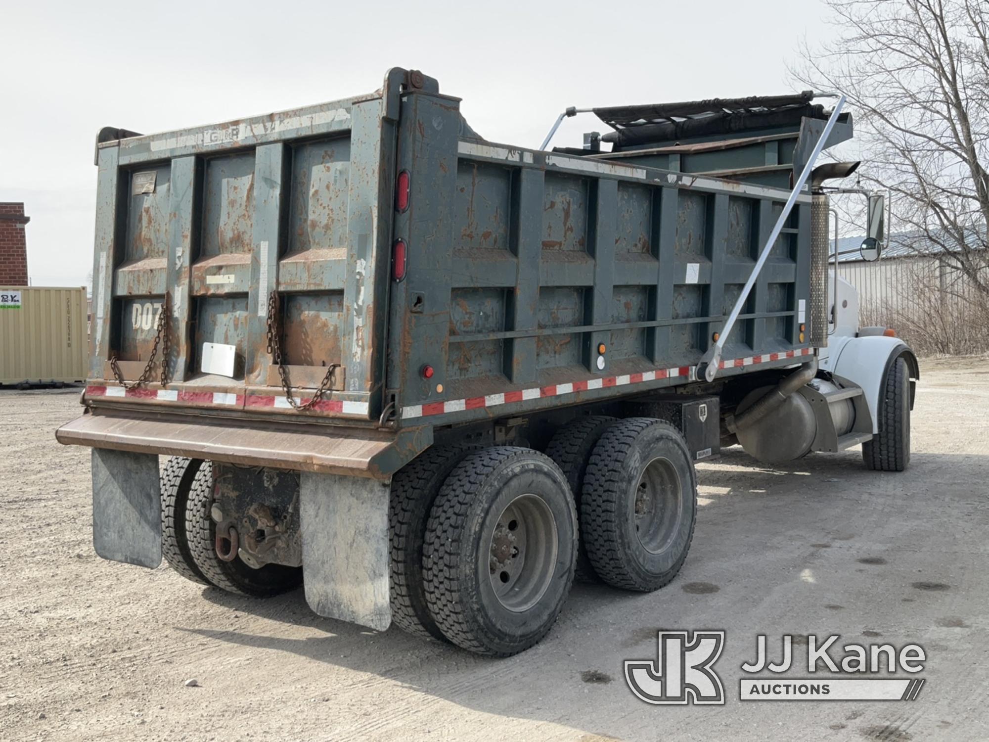 (Des Moines, IA) 2005 Peterbilt 357 T/A Dump Truck Runs, Moves, Operates) (Instrument Cluster Flicke